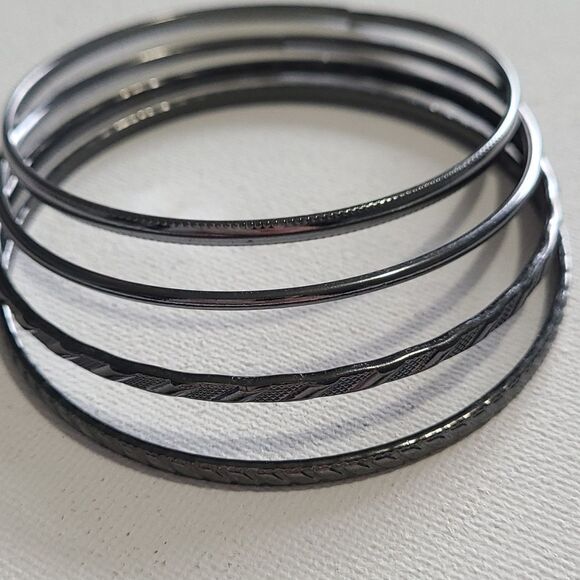 Silver Black Bangle Bracelet Set - Picture 4 of 4